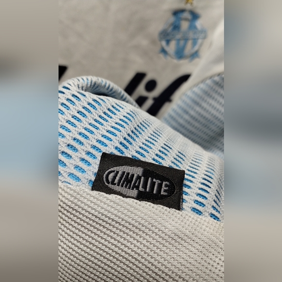 Olympique de Marseille jersey 2003 - Picture 6 of 10